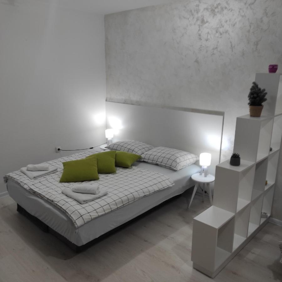 Apartman Jevrejska Баня-Лука Экстерьер фото